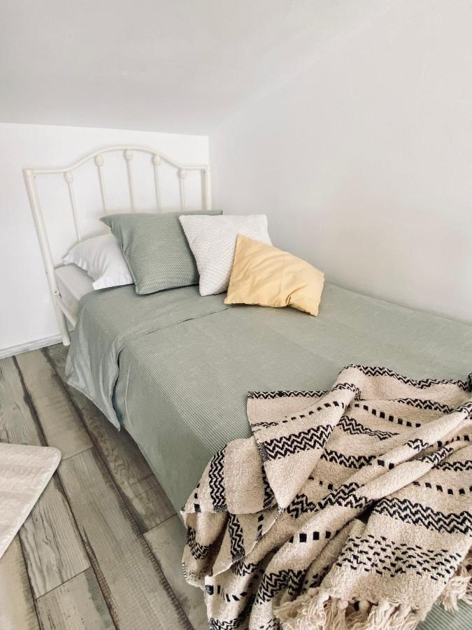 Apartment Valentina Klenovica Luaran gambar