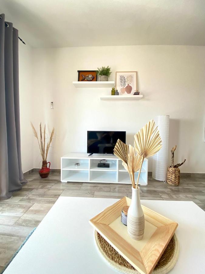 Apartment Valentina Klenovica Luaran gambar